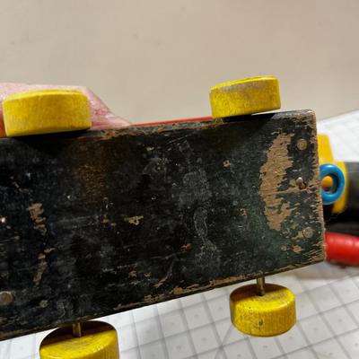 Fisher Price Huffy Puffy WOOD String Pulled Train