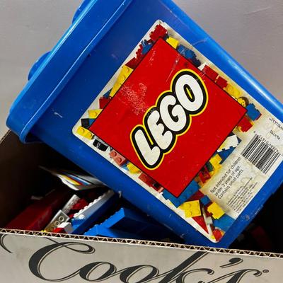 TOYS - Vintage Legos 1970's 