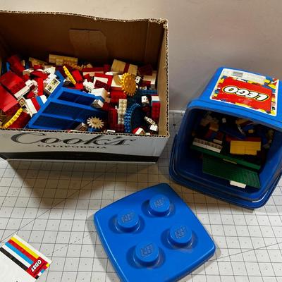 TOYS - Vintage Legos 1970's 