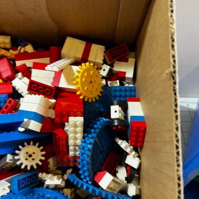 TOYS - Vintage Legos 1970's 