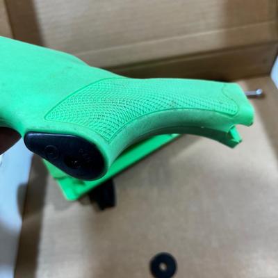 Remington 870 Neon Green Stock and foregrip 