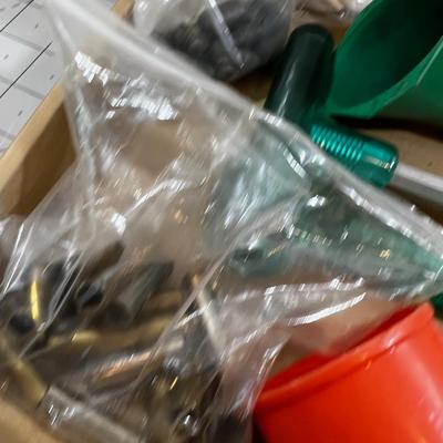 Tray of Miscellaneous GUN Loading and Cleaning Items