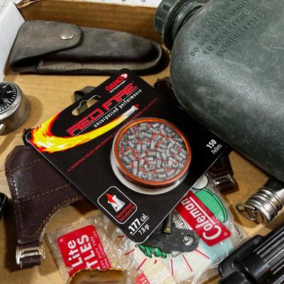 Miscellaneous Gear: Power Horn, Canteen, Bait Box