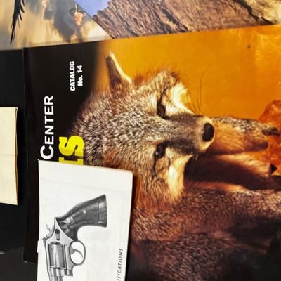 Guns and Ammo: Reloading, Pamphlets etc. COLLECTIBLE