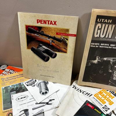 Guns and Ammo: Reloading, Pamphlets etc. COLLECTIBLE