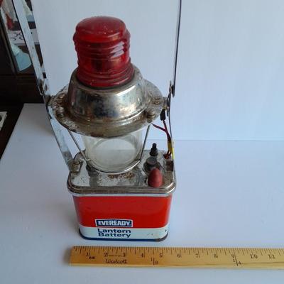 Ever-ready battery operated lantern