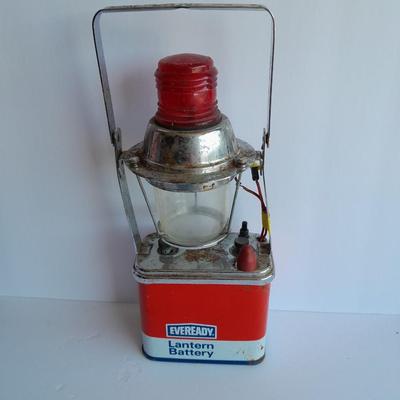 Ever-ready battery operated lantern