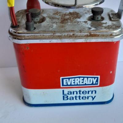 Ever-ready battery operated lantern