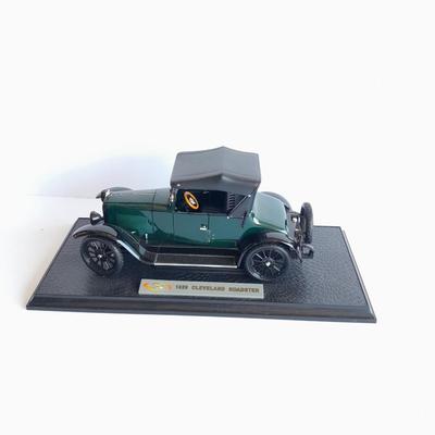 1929 Cleaveland Roadster Die Cast Model car