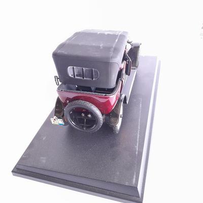 1917 REO Touring Die Cast Model Car