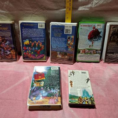 WALT DISNEY AND OTHER CHILDREN'S MOVIES ON VHS