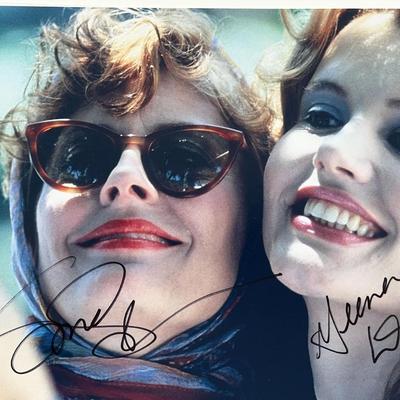 Thelma and Louise Susan Sarandon and Geena Davis signed movie photo