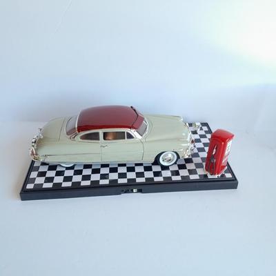 Hudson Hornet Die Cast Model Battery operated "in the spotlight" in Covered Display case.