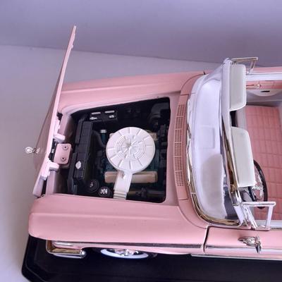 Edsel 1958 Citation convertible Road Signature Die Cast Model car