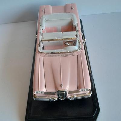 Edsel 1958 Citation convertible Road Signature Die Cast Model car