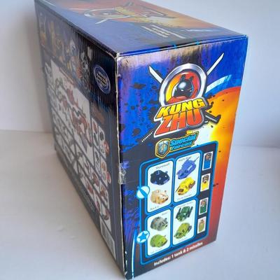 Kung Zhu Spider Skull Tank with dual missile blasters New in the package