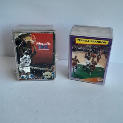 Basketball trading cards in plastic boxes Shaquille O'neal, and many others!