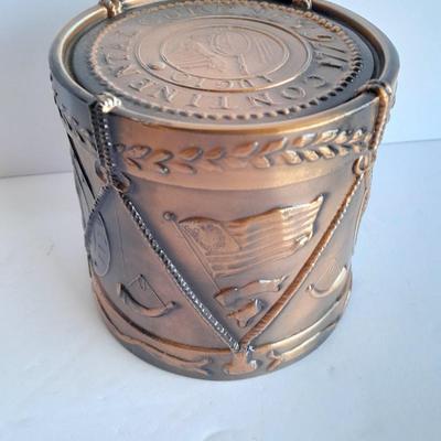 Diecast Bicentennial Continental Curency Drum Coin Piggy bank Farmers state bank Brush, Colorado