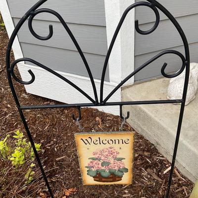 Welcome Sign