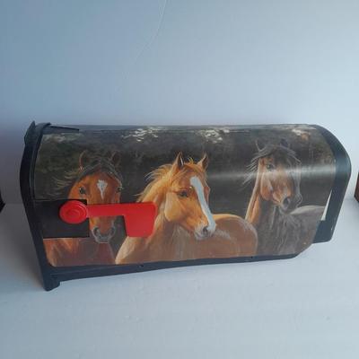 United States Rural Post box / mailbox with horse wrap plastic decorative sleeve Polar Group Inc.