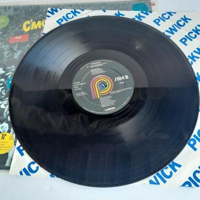 Elvis Presley C'mon Everybody 12" Vinyl LP 1975 Pickwick Record in Great condition!