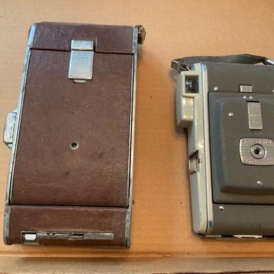 Antique Land Cameras ðŸ“·.