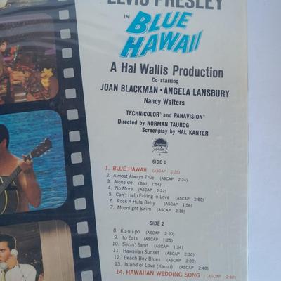 Elvis Presley - Blue Hawaii Soundtrack 12" LP Album Vinyl Record in Great condition!