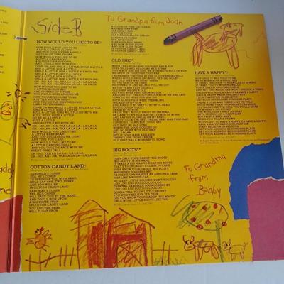 Elvis Presley, Elvis Sings For Children LP 12" Vinyl Record in Great condition!