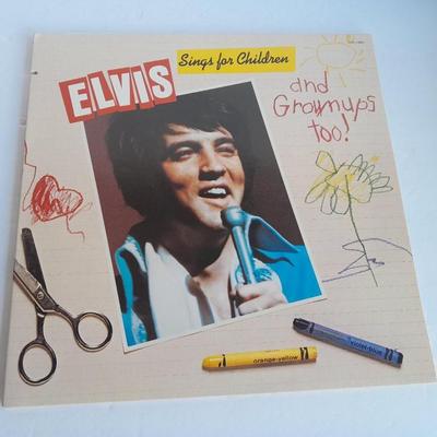 Elvis Presley, Elvis Sings For Children LP 12" Vinyl Record in Great condition!