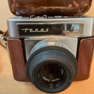 Vintage Zeiss Ikon camera