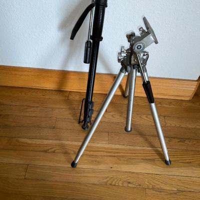 Vintage Manon Tripod and Focal Stand extended to 66.5 inches