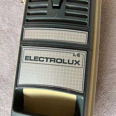 Vacuums and Extensions w/ Electrolux (1LR-DG)