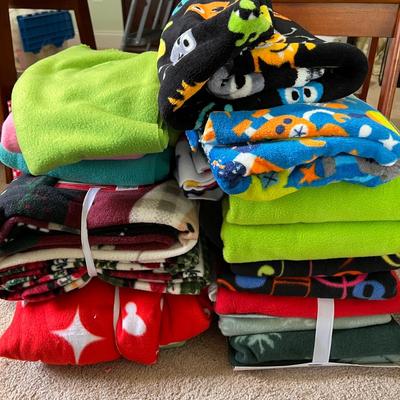 Big Lot of Fleece Fabric DIY Blankets - Some New With Tags