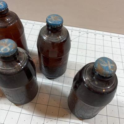 Vintage Beer Bottle (5) Lucky Lager Bottles