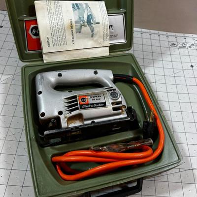 Black & Decker Jig Saw W/ Case 