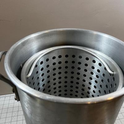 Crab Pot with Basket 