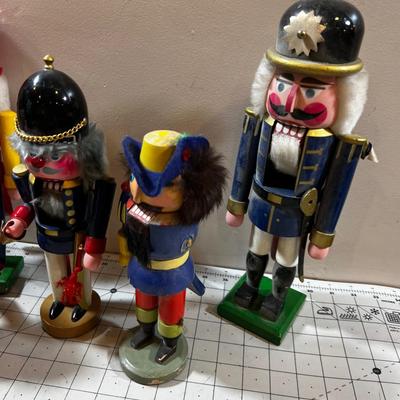 Major Collection of Nutcracker Xmas DÃ©cor' 