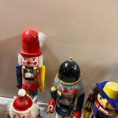 Major Collection of Nutcracker Xmas DÃ©cor' 