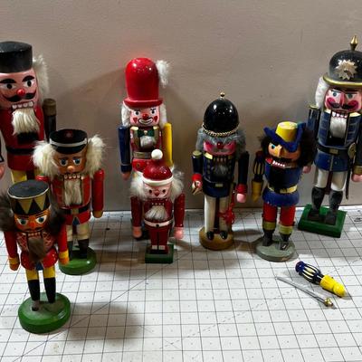Major Collection of Nutcracker Xmas DÃ©cor' 