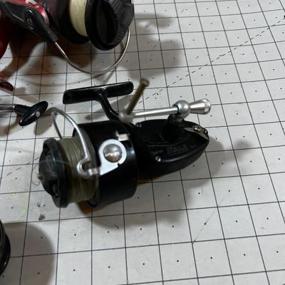 Fishing Reels (5) 