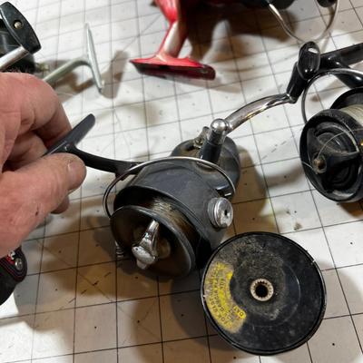 Fishing Reels (5) 