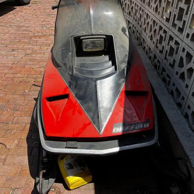 Snowmobile 1985 Blizzard 9500