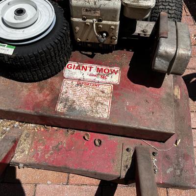 GIANT MOW By Giant Vac - Zero Turn Lawn Mower 