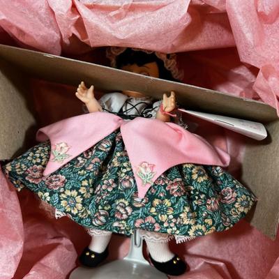 Madam Alexander Country Dolls (5) 8" Character and Country   NEW in the box. 