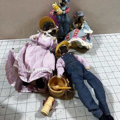 Apple Dolls by Lynda Fenton