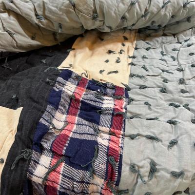 Antique Quilt: Gray colors plus