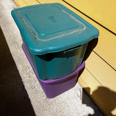 2 Storage Tubs with Lids. Green & Purple 
