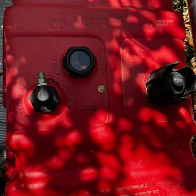 (3) 10 Gallon Boat Fuel Tanks with Primer Hoses