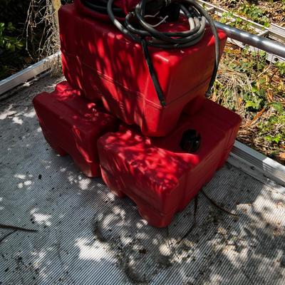 (3) 10 Gallon Boat Fuel Tanks with Primer Hoses