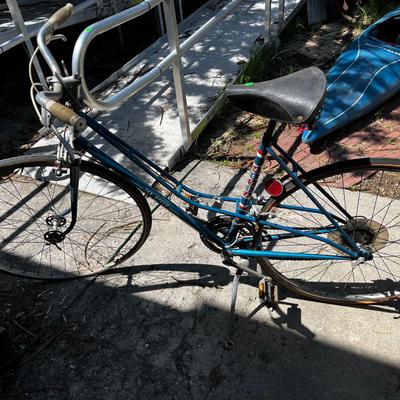 BLUE Astro Woman's 10-Speed Bicycle